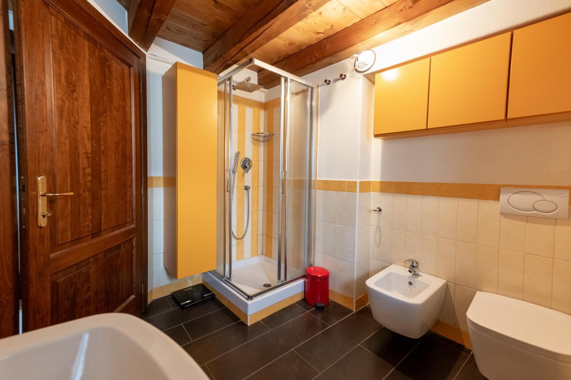 Alpine Apartment Aosta Exterior foto